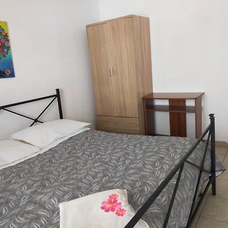 酒店 All'antico Pozzo 3*