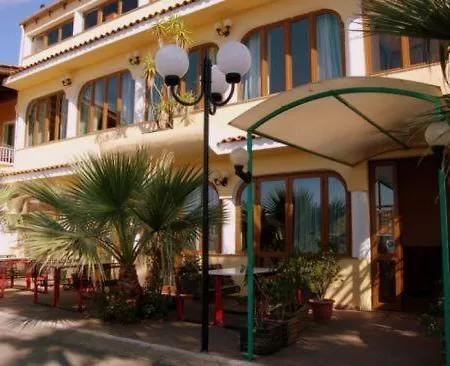 酒店 All'antico Pozzo 巴塞罗纳-波佐戈托