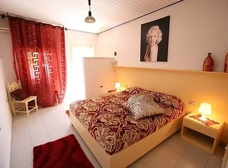 酒店 All'antico Pozzo 3*